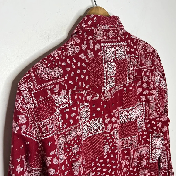 REINING Rodeo Show Western Equestrian Wear Bandana Print Snap Button Blouse - Picture 6 of 12